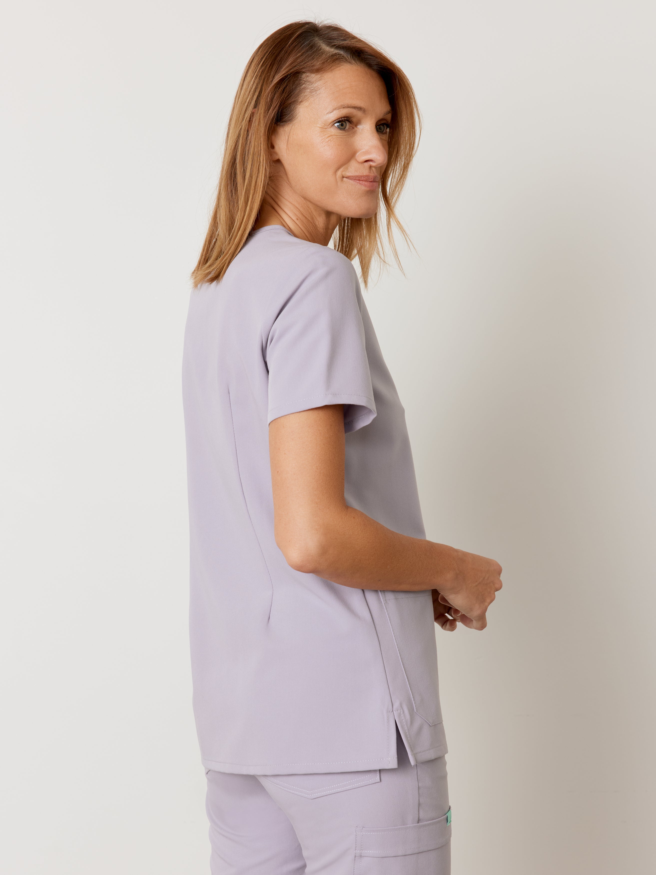 CHLOE RE-GARDE™ - PEARL - Three Pockets Scrub Top - SILVADUR™ - Final Sale