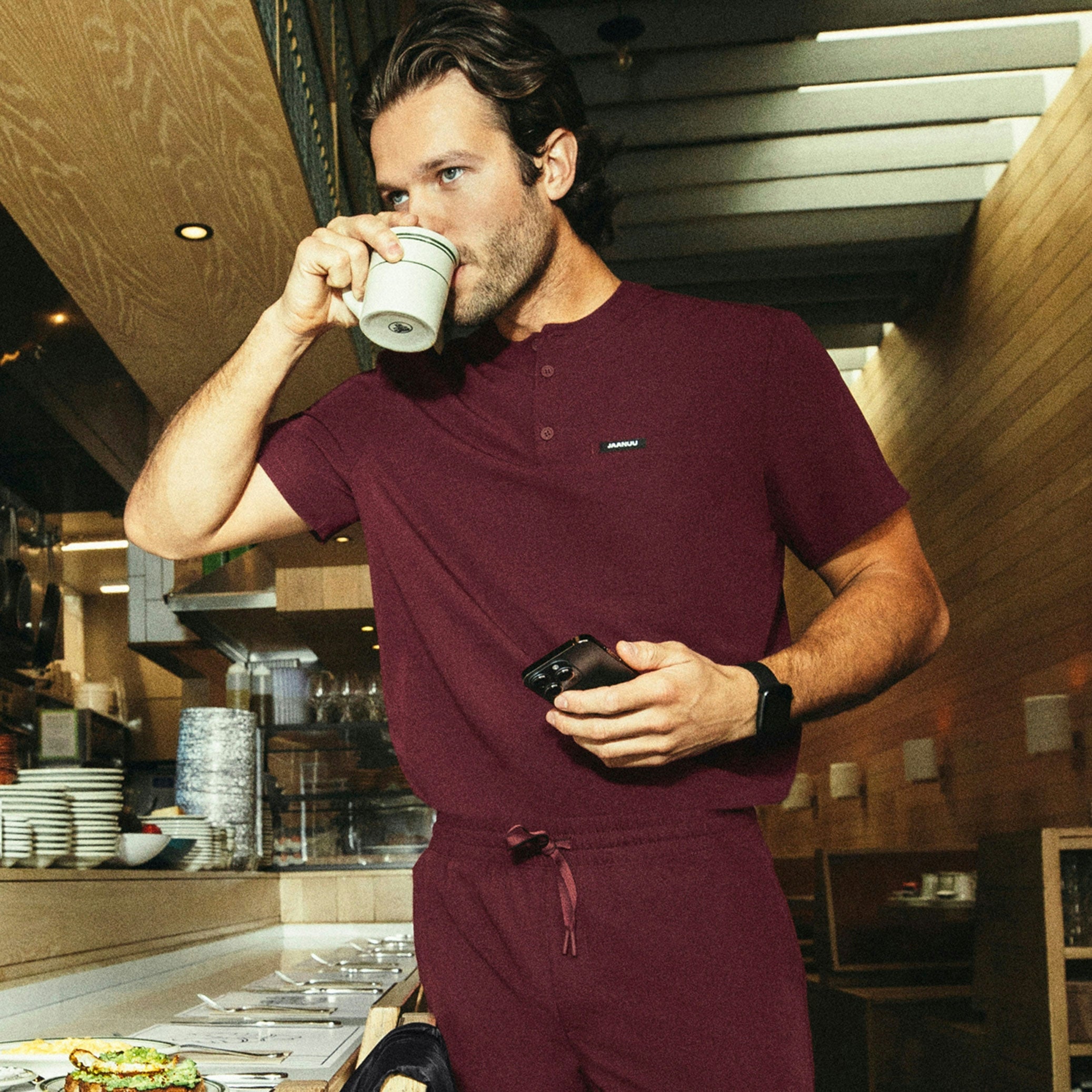 Reeve Henley Scrub Top - Burgundy