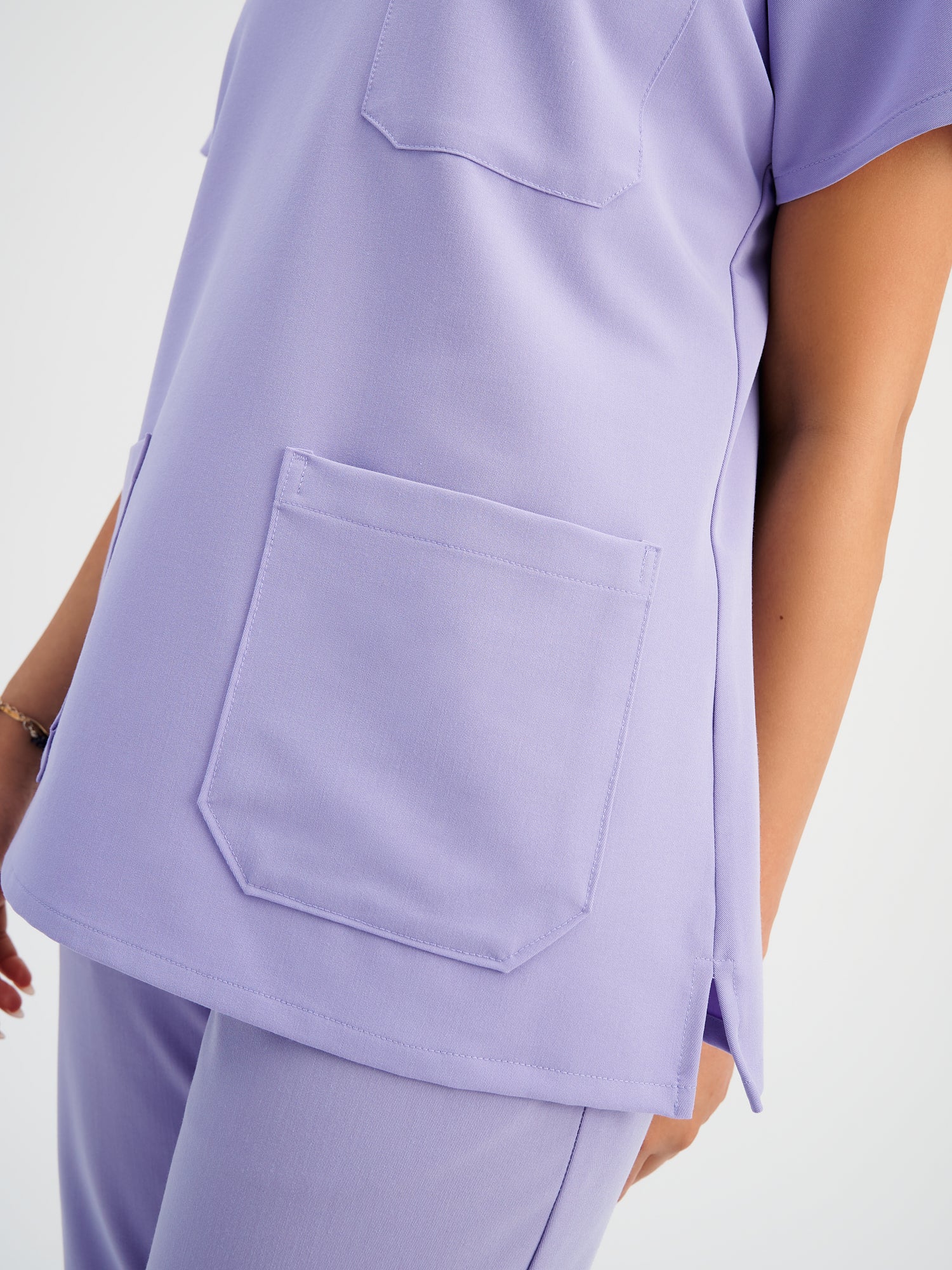 CHLOE RE-GARDE™ - LAVENDER - Three Pockets Scrub Top - Final Sale