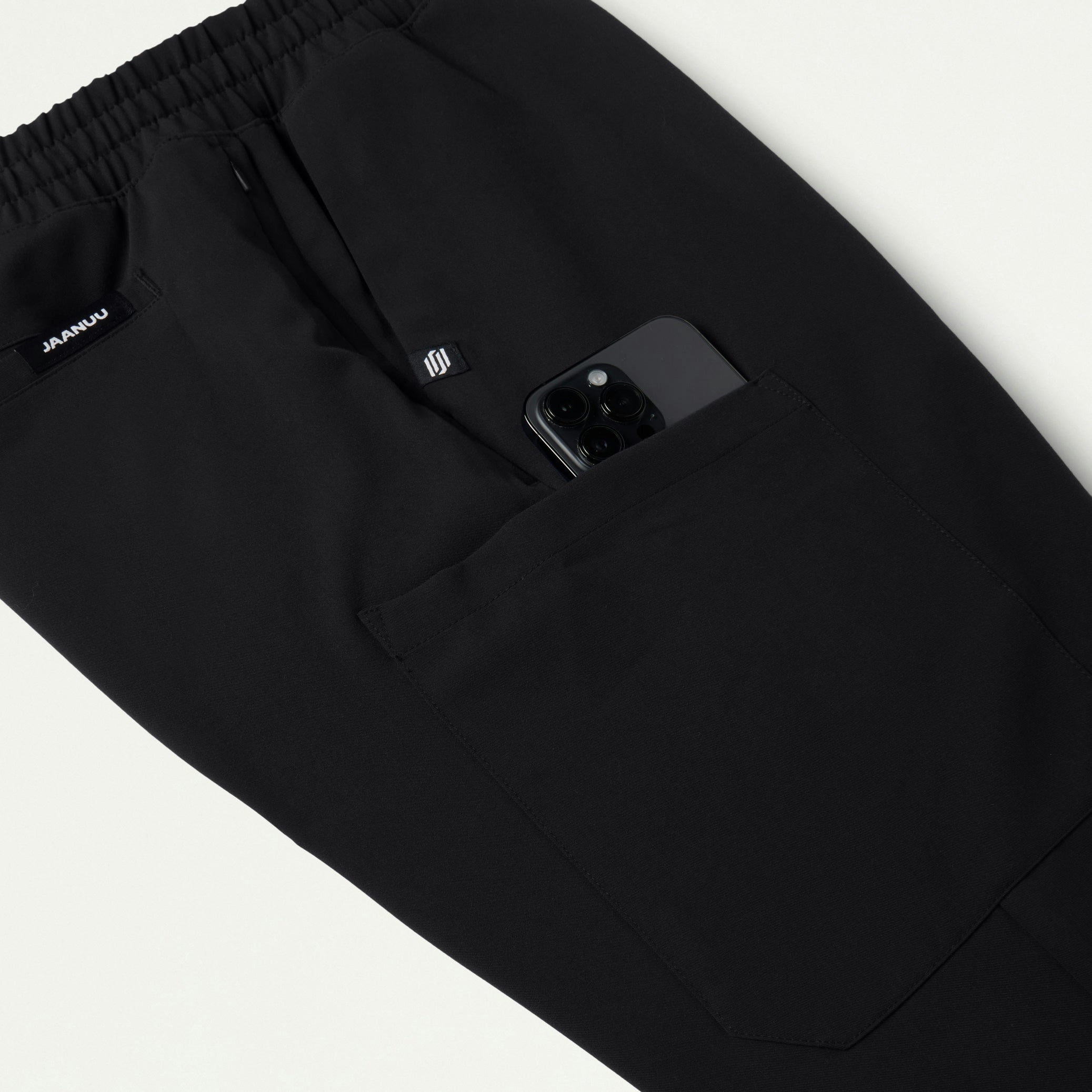 Rhodes Slim Crossover Scrub Jogger - Black