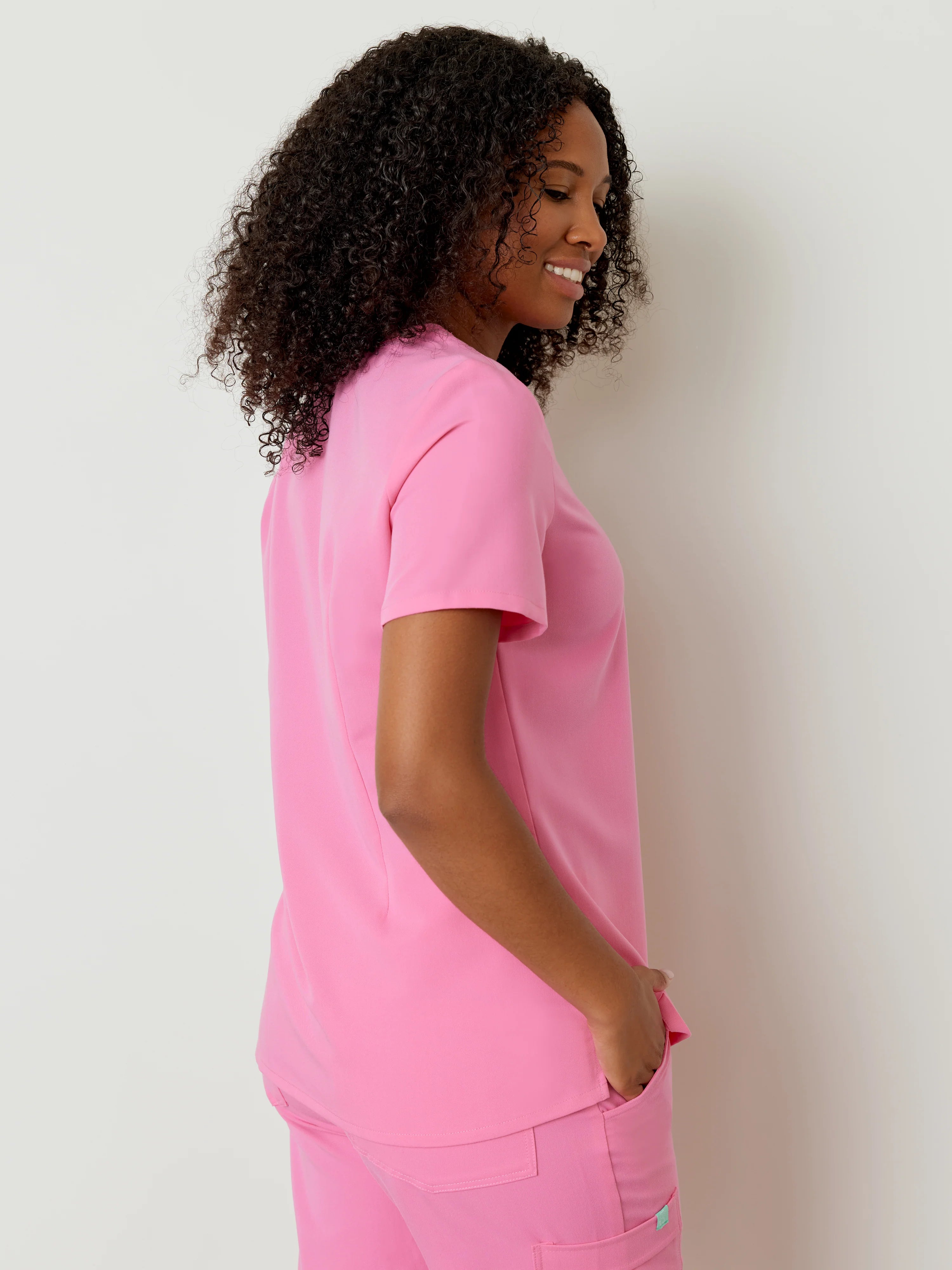 GABRIELLE RE-GARDE™ - BUBBLE PINK - One Pocket Scrub Top - SILVADUR™ - Final Sale