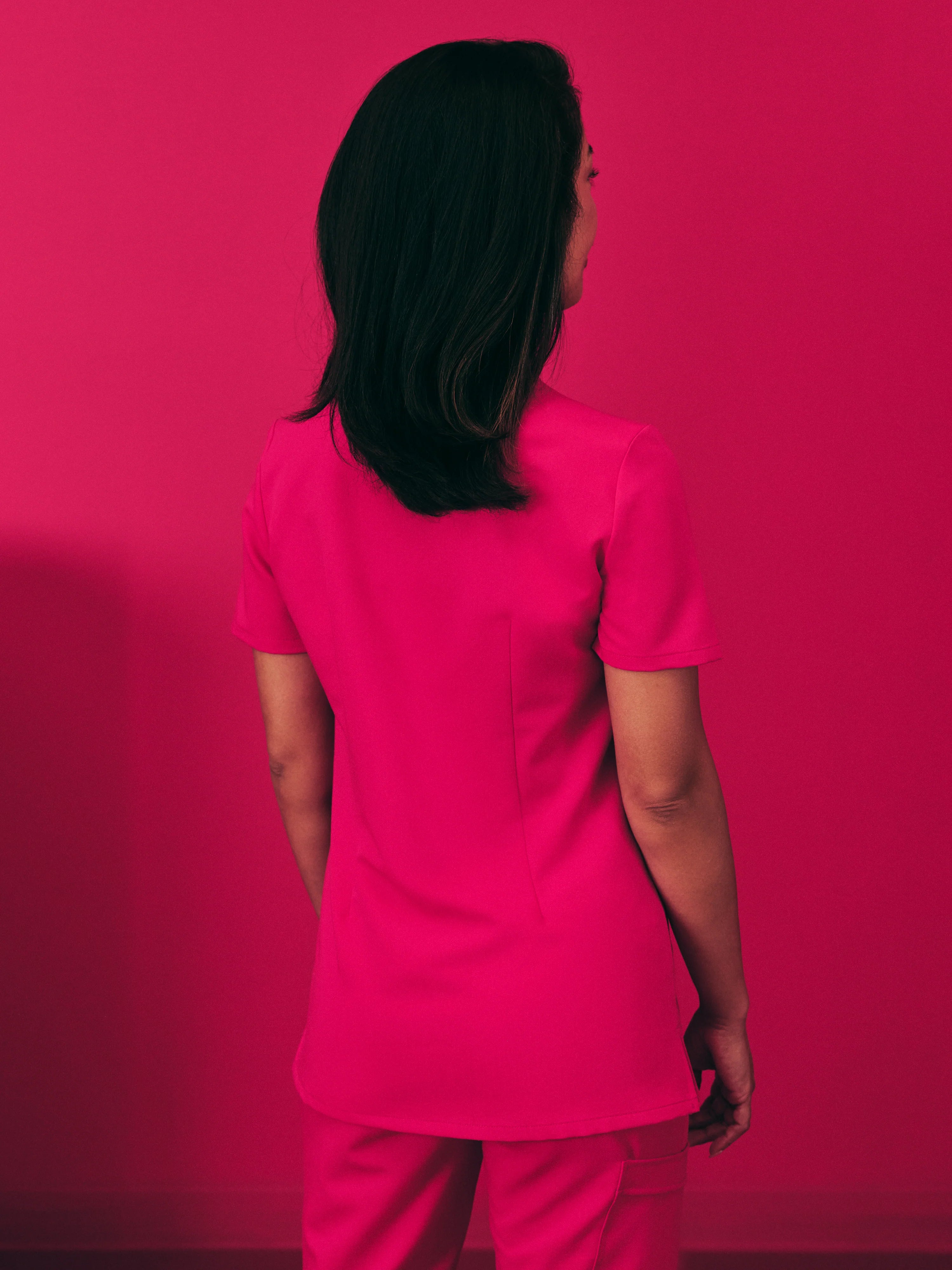 CHLOE RE-GARDE™ - VIBRANT FUCHSIA - Three Pockets Scrub Top - SILVADUR™