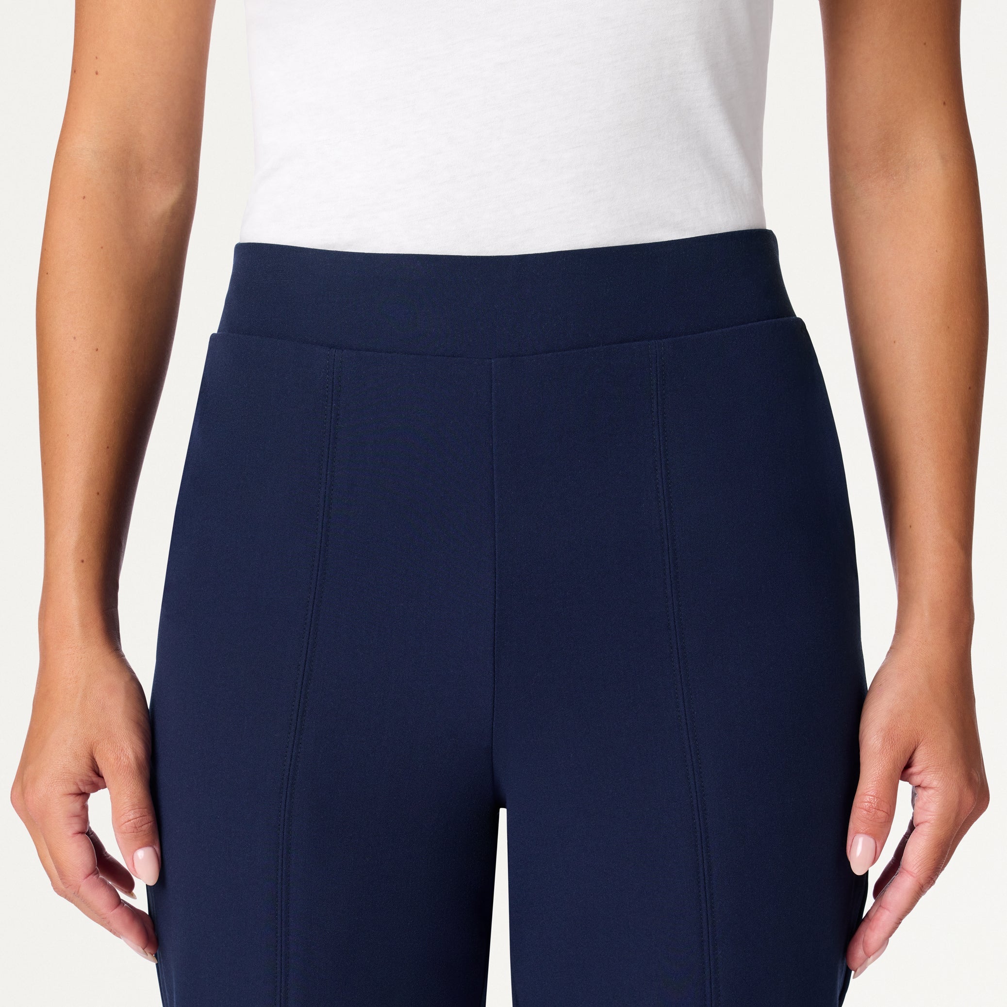 Halle High Waisted Tapered Scrub Pant - Midnight Navy