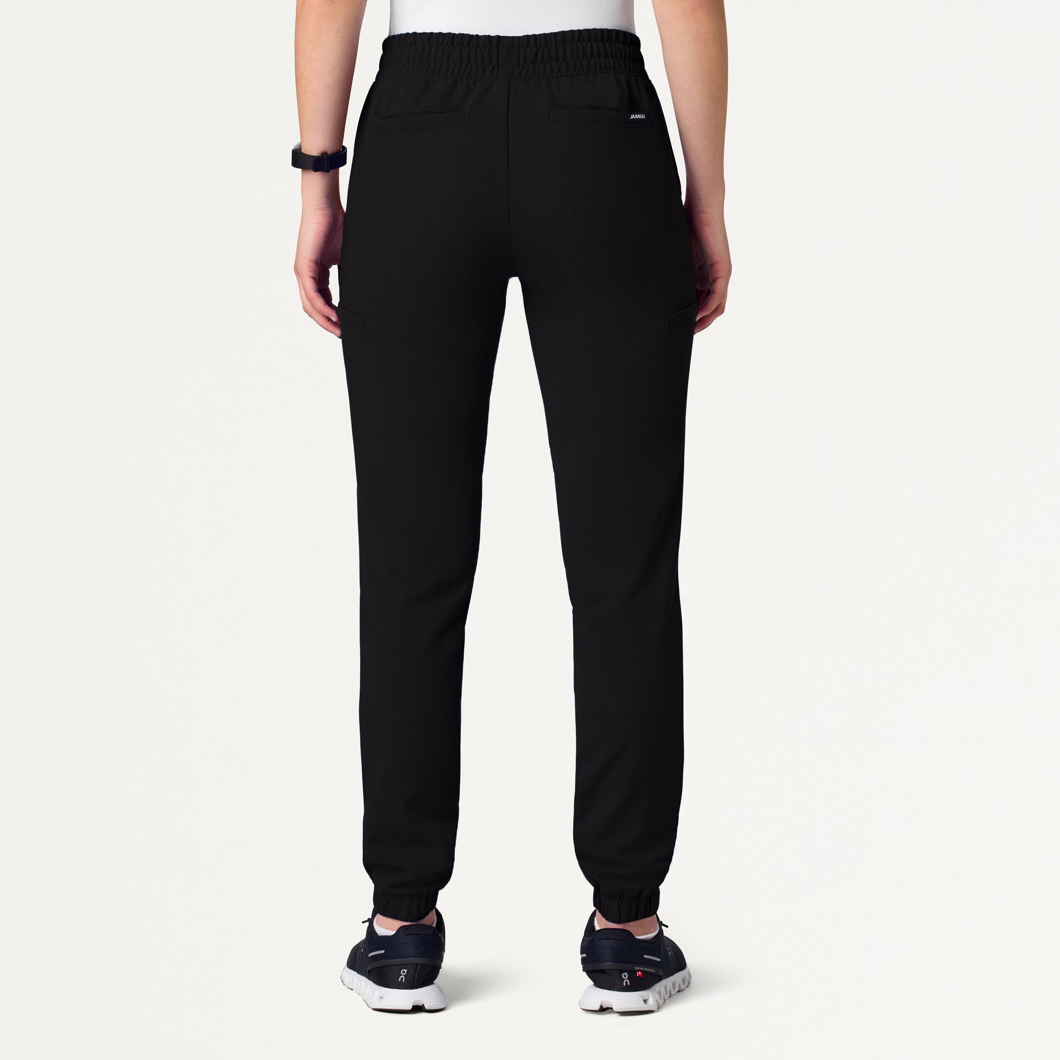 Jace Skinny 7-Pocket Scrub Jogger - Black