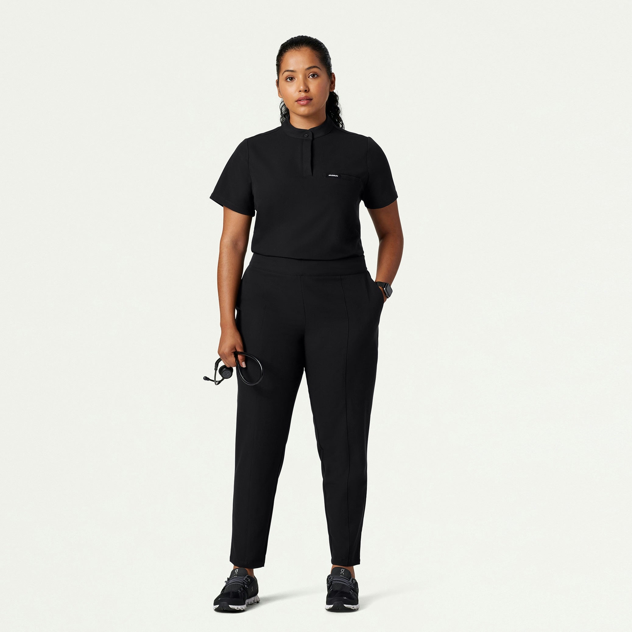 Lio Tapered 5-Pocket Scrub Pant - Black