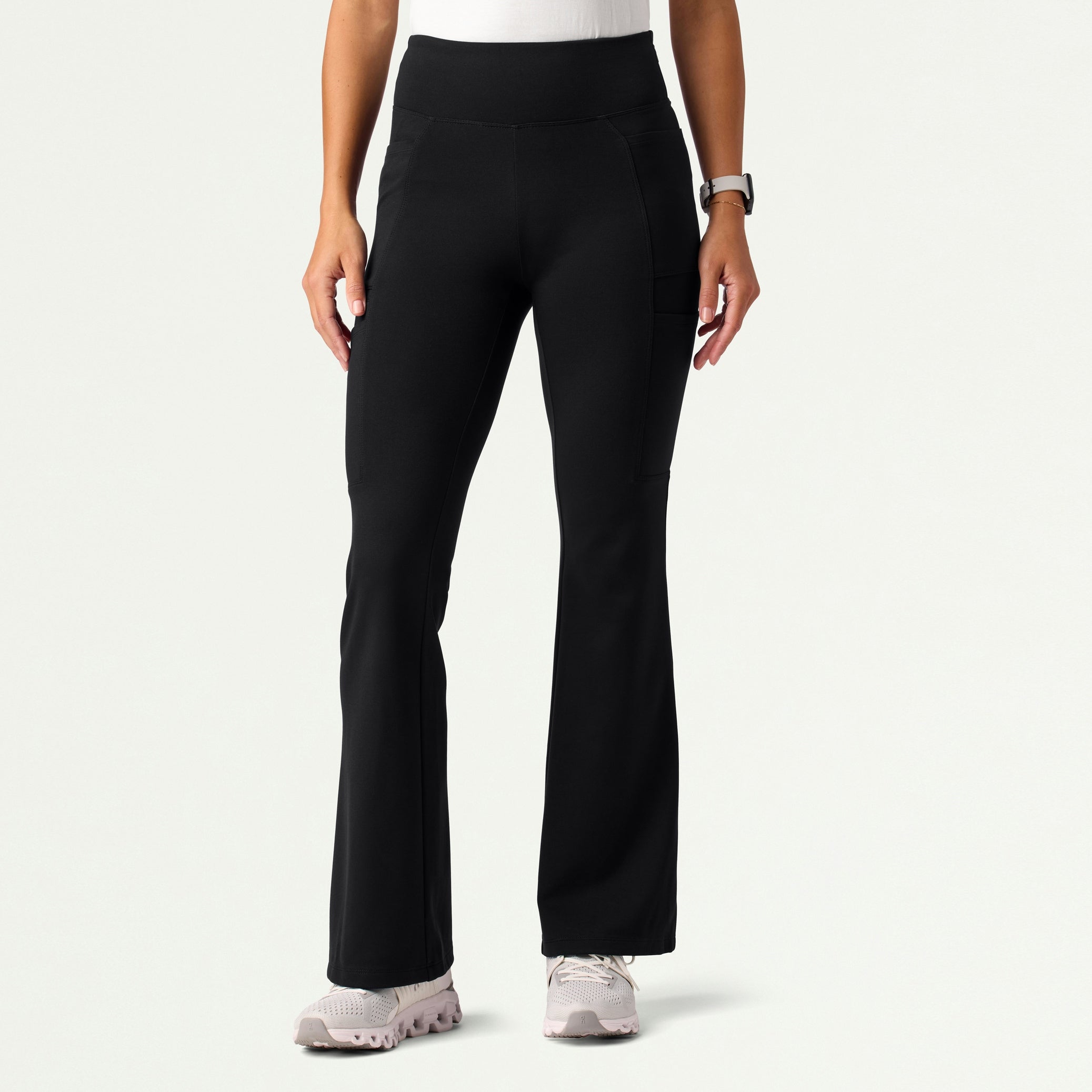 Mila UltraSOFT Yoga Scrub Pant - Black